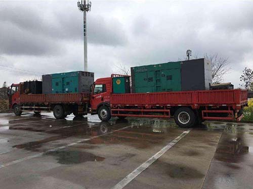 青浦涂抹密封胶后，需要等待多长时间才能安装水冷式机油散热器密封件？